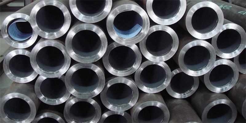 How to deal with rusty seamless steel pipes?