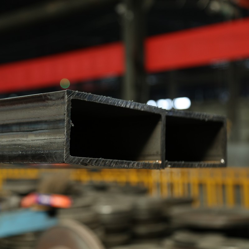 steel curtain wall